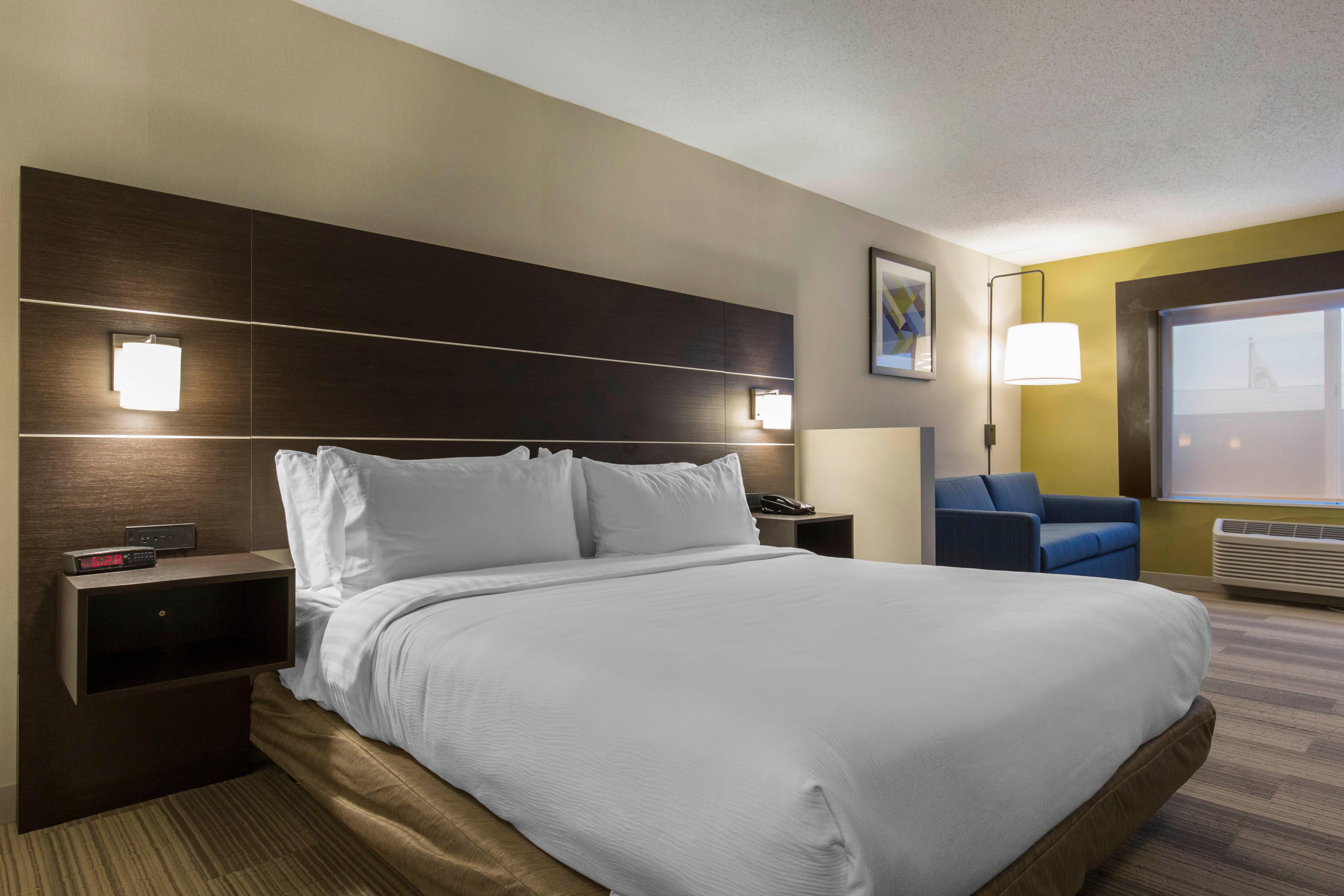 Holiday Inn Express And Suites Chicago West - St Charles By Ihg Saint Charles Exteriör bild