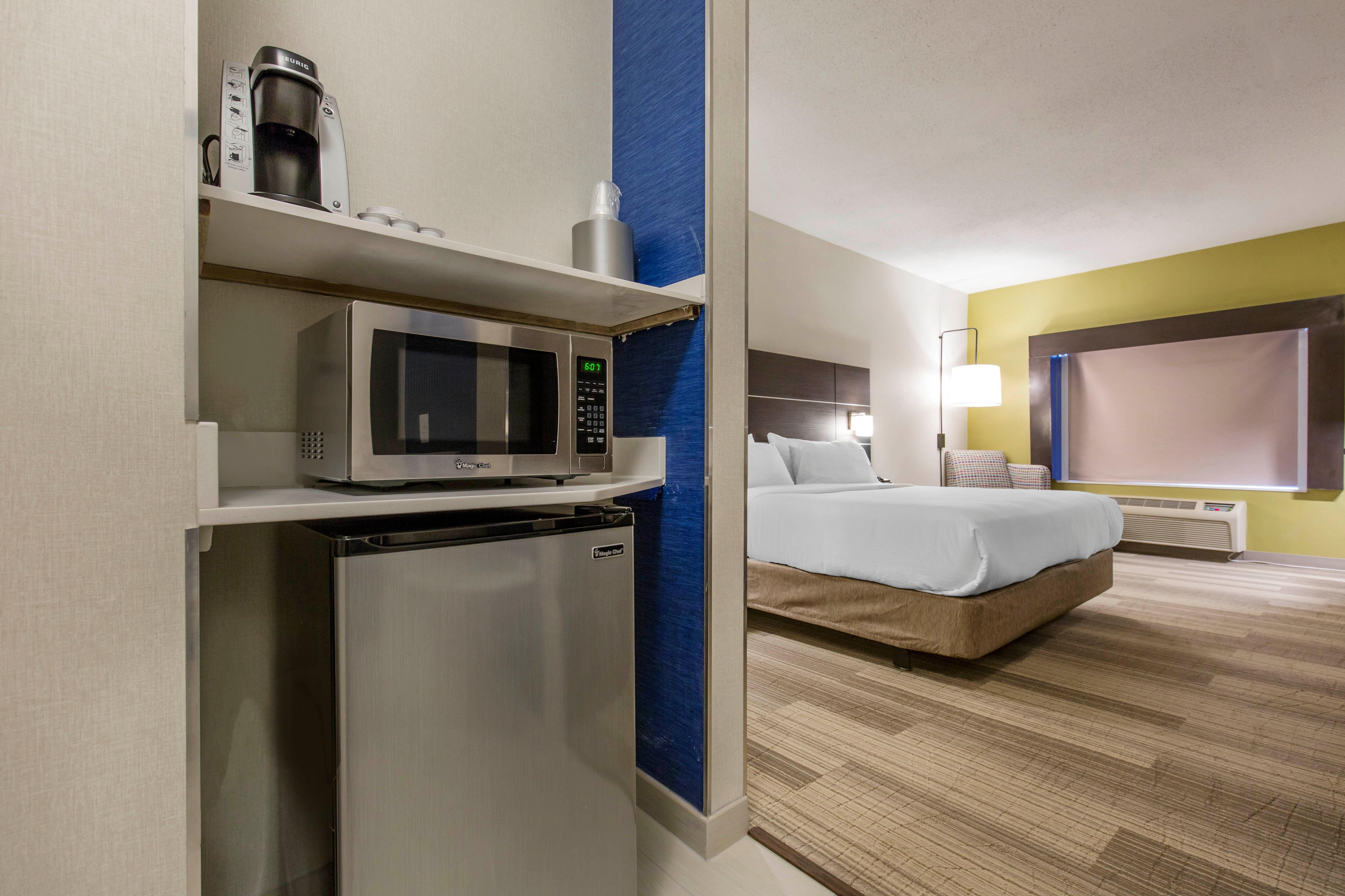 Holiday Inn Express And Suites Chicago West - St Charles By Ihg Saint Charles Exteriör bild
